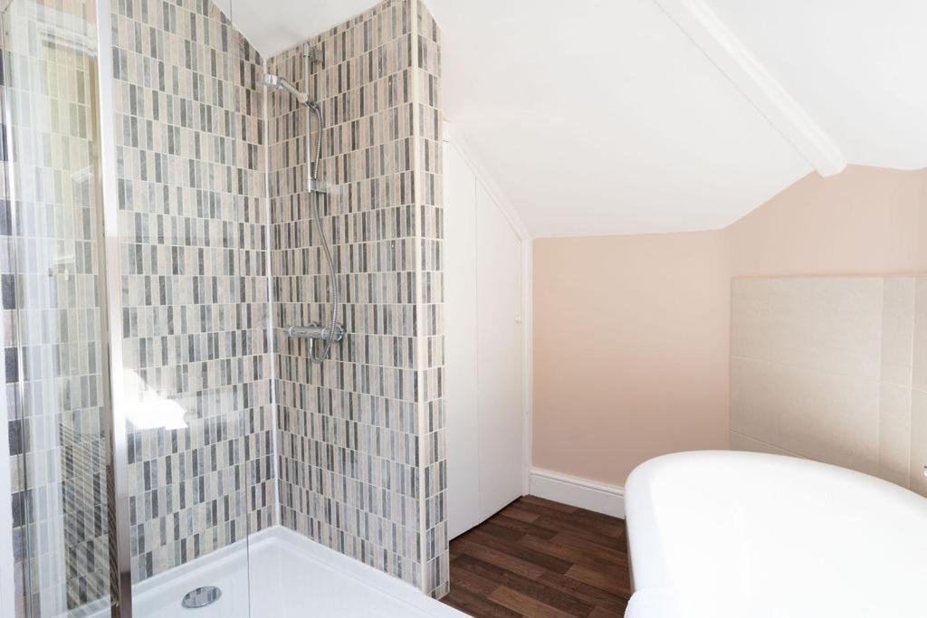 Mortimer Road Apartments Бристол Екстериор снимка